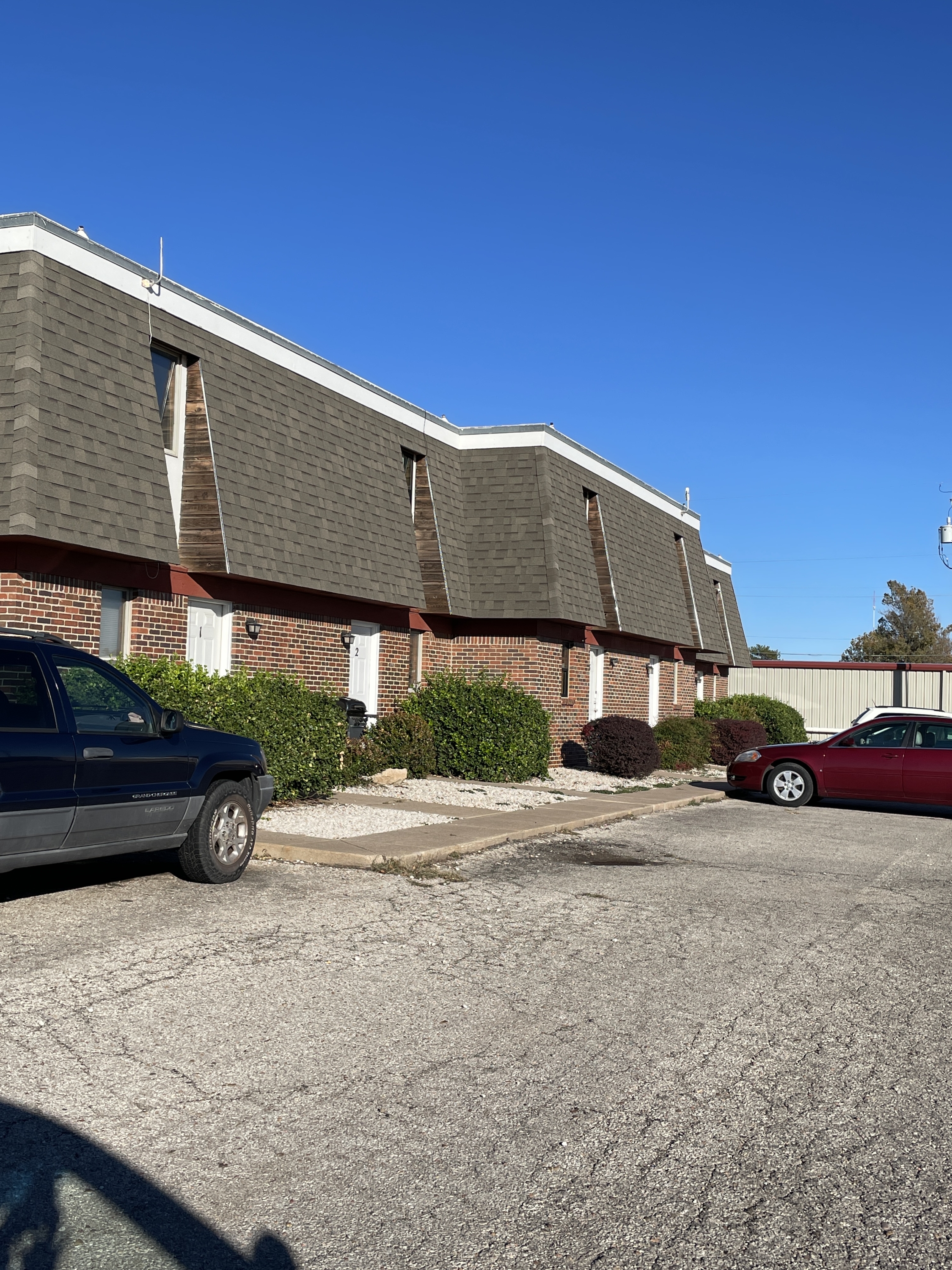 2600 Adams Street - 2
