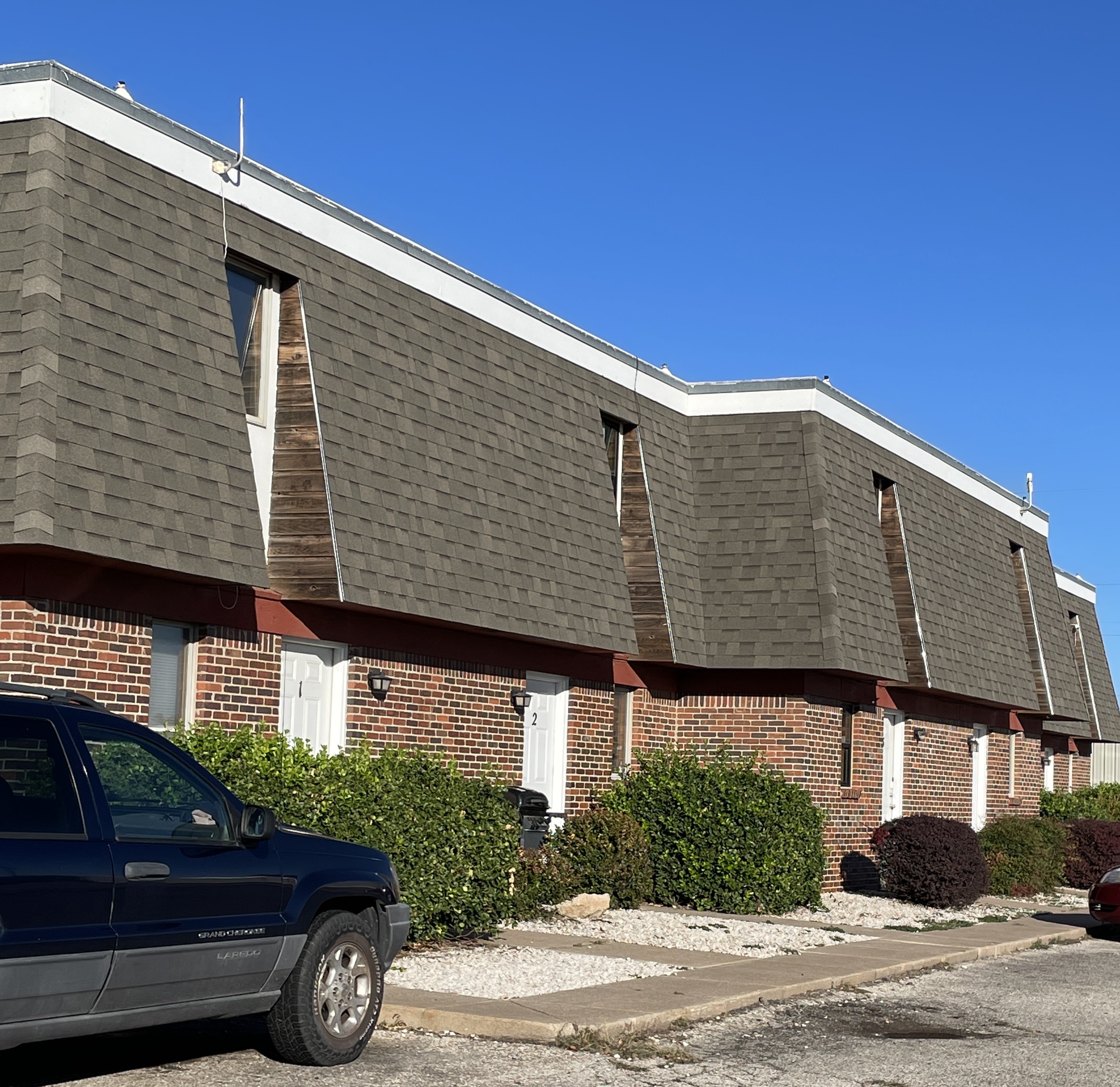 2600 Adams Street - 10