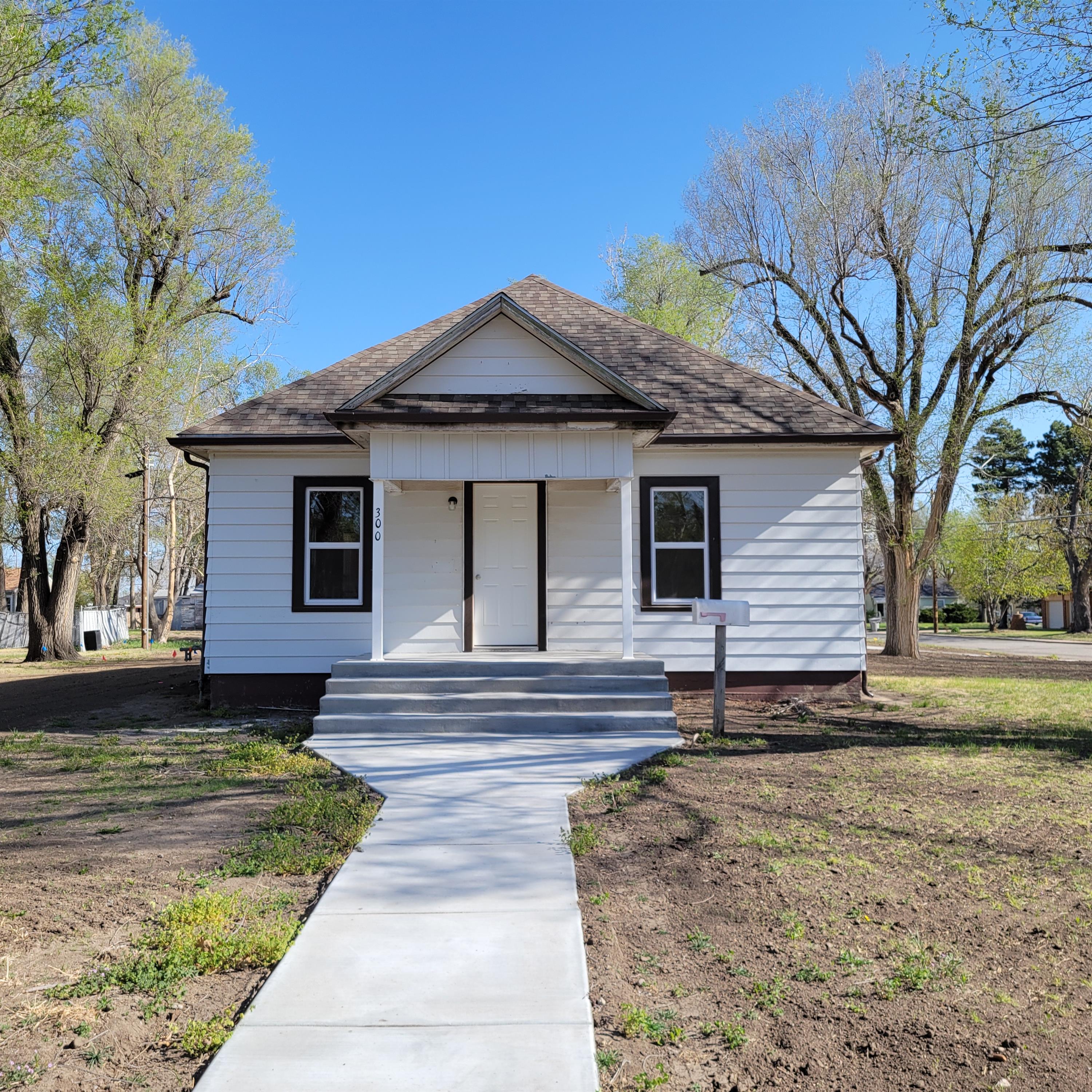300 W. 5th