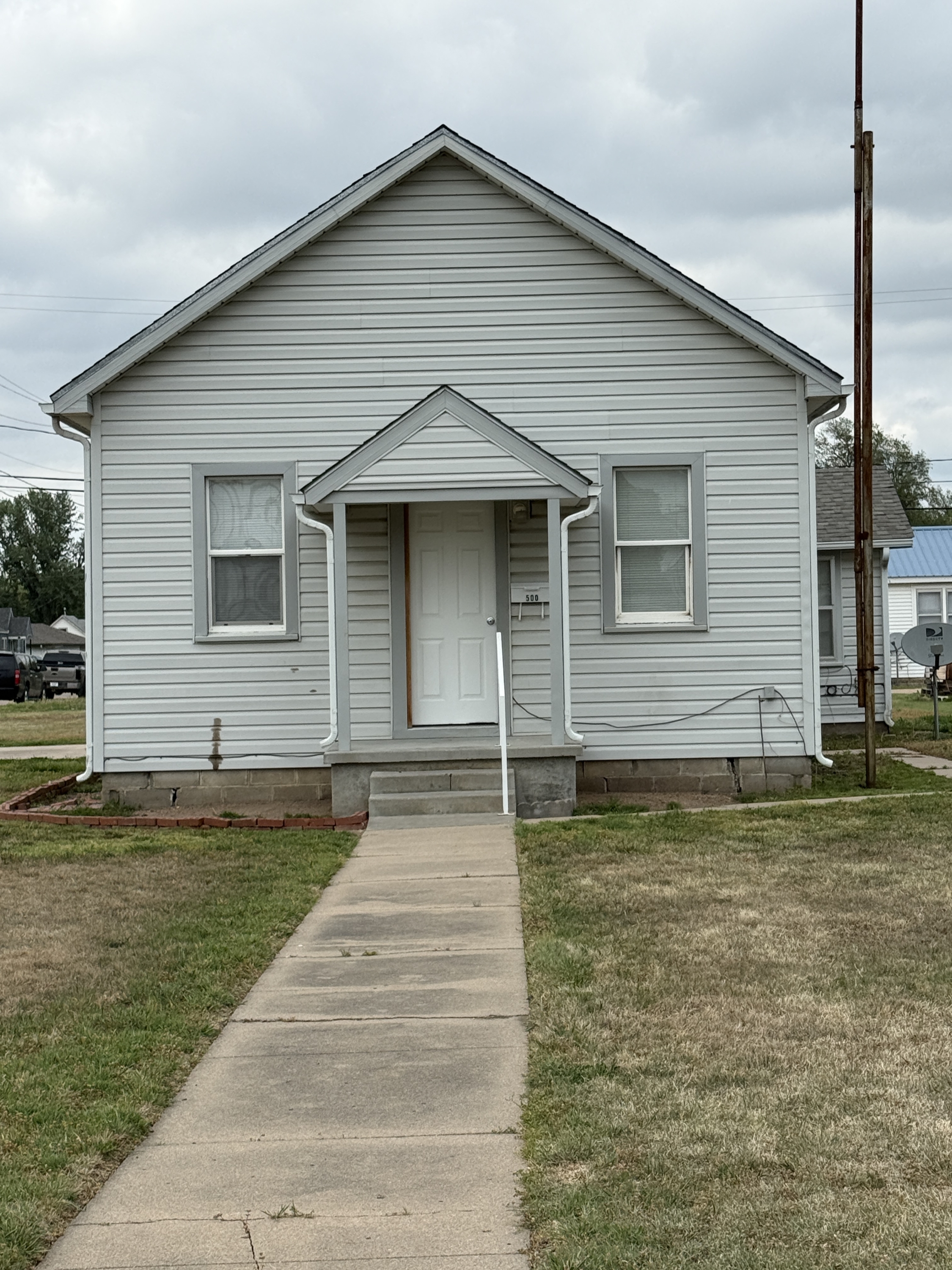 Property main image