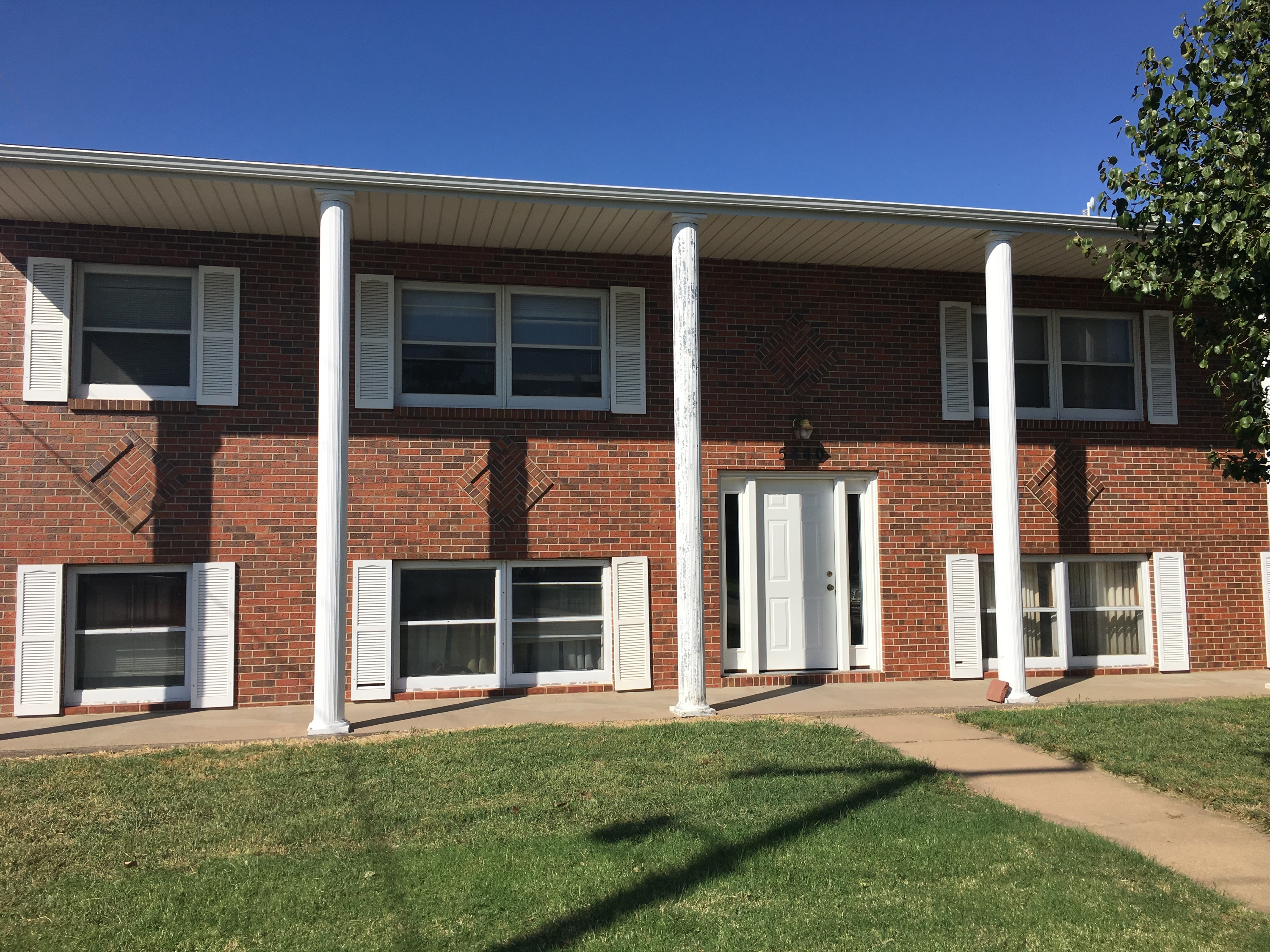 5850 Cherry Place Apt C